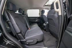 2025 LDV D90 Executive