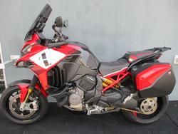 2023 DUCATI MULTISTRADA V4 PIKES PEAK RED