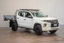 2022 Mitsubishi Triton GLX