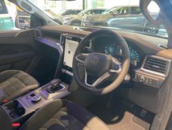 2025 Volkswagen Amarok TDI600 Style