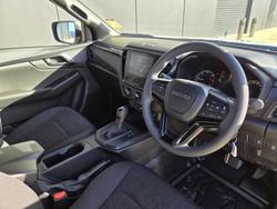 2025 Isuzu D-MAX X-RIDER