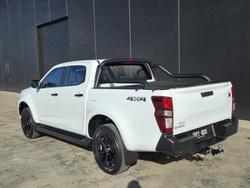2025 Isuzu D-MAX X-RIDER