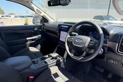 2023 Ford Everest Ambiente