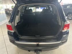 2013 Toyota Kluger Grande