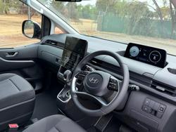 2025 Hyundai STARIA LOAD Premium