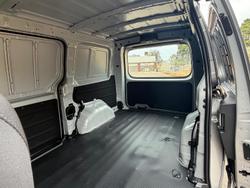 2025 Hyundai STARIA LOAD Premium