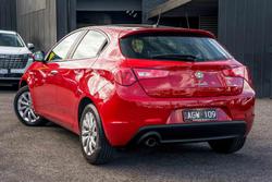 2015 Alfa Romeo Giulietta Distinctive