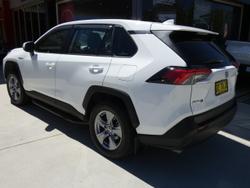 2022 Toyota
RAV4 GX