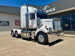 Western Star 4864FXB With 40