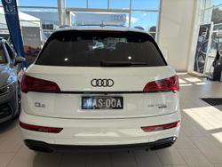 2024 Audi Q5 55 TFSI e S line