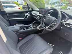 2025 LDV D90 Executive