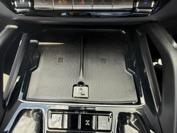 2025 LDV D90 Executive