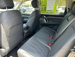 2025 LDV D90 Executive