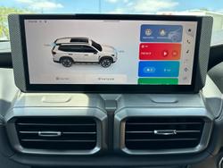 2025 LDV D90 Executive