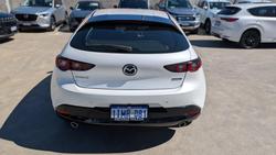 2024 Mazda 3 G20 Evolve