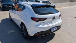 2024 Mazda 3 G20 Evolve