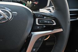 2025 LDV
D90 Executive