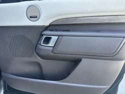 2017 Land Rover Discovery TD6 HSE