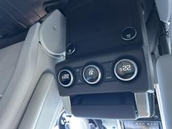 2017 Land Rover Discovery TD6 HSE