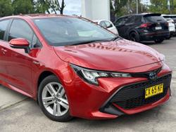 2020 Toyota
                Corolla Ascent Sport Hybrid