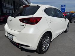 2024 Mazda 2 G15 Evolve