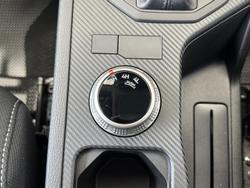 2025 Mitsubishi Triton GLX+