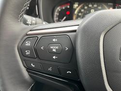 2025 Isuzu MU-X LS-T