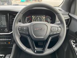 2025 Isuzu MU-X LS-T