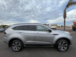 2025 Isuzu MU-X LS-T