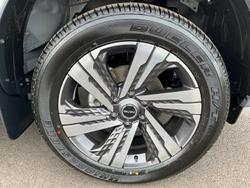 2025 Isuzu MU-X LS-T