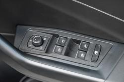 2025 Volkswagen T-Roc 140TSI R-Line