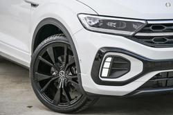 2025 Volkswagen T-Roc 140TSI R-Line