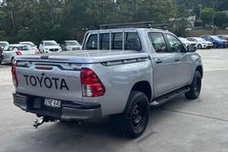 2021 Toyota
Hilux SR