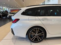 2023 BMW 3 Series 330i M Sport