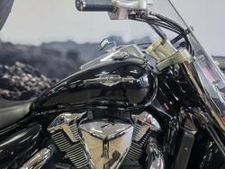 2010 Suzuki BOULEVARD (C109R) Black