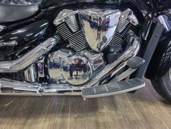 2010 Suzuki BOULEVARD (C109R) Black