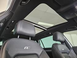 2019 Volkswagen Passat 206TSI R-Line