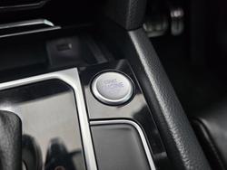 2019 Volkswagen Passat 206TSI R-Line