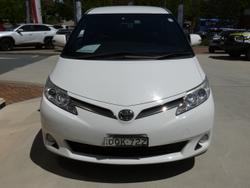 2017 Toyota Tarago GLi