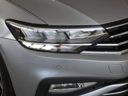 2022 Volkswagen Passat 140TSI Business