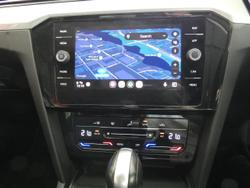 2022 Volkswagen Passat 140TSI Business