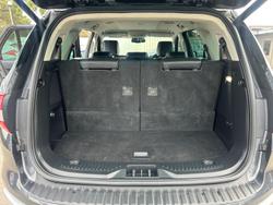 2022 Ford
                Everest Trend