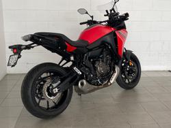 2023 Yamaha Tracer 7 MT Red