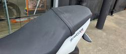 2013 Triumph STREET TRIPLE R (NON ABS) WHITE