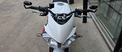 2013 Triumph STREET TRIPLE R (NON ABS) WHITE