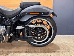2022 Harley-davidson FXBRS BREAKOUT (114) HIGHTAIL YELLOW PEARL