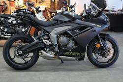 Triumph Daytona 660