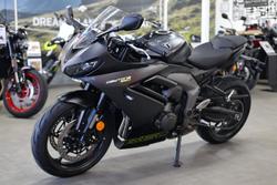 2025 Triumph Daytona 660 Daytona Black