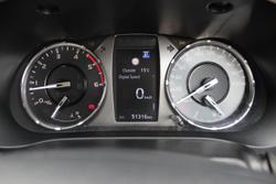 2022 Toyota
                Hilux SR