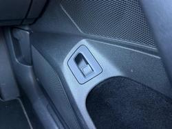 2022 Volkswagen
Passat 140TSI Business